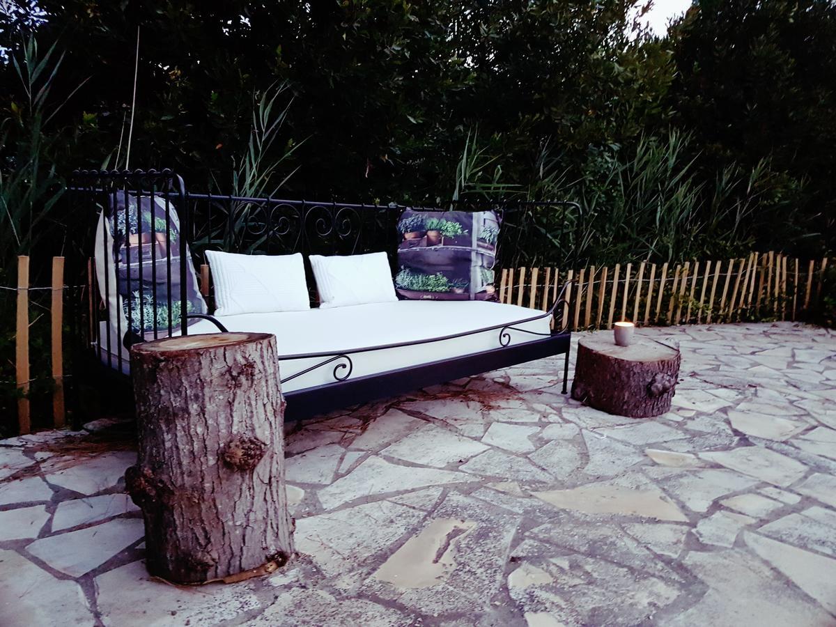 Villa Analaya Vias Esterno foto